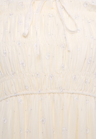 IZIA - Vestido en beige