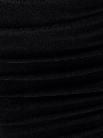 Rochie 'Eternity' de la BWLDR pe negru