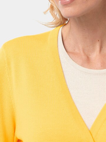 Goldner Strickjacke in Gelb