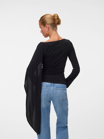 VERO MODA - Top en negro