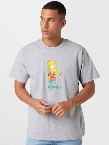 LEVI'S ® Μπλουζάκι 'Xsimpsons S/S Tee' σε γκρι: μπροστά