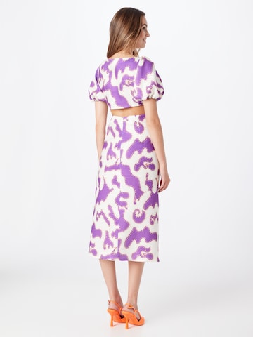 Robe 'Iris' Laagam en violet