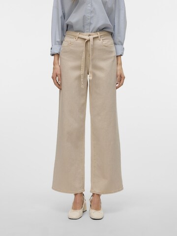 VERO MODA Regular Jeans 'VMKarlie' in Beige: front