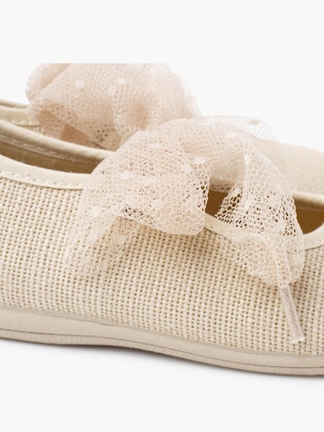 Pisamonas - Bailarina en beige