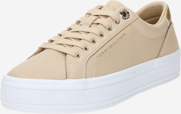 Baskets basses 'ESSENTIAL' TOMMY HILFIGER en blanc : devant