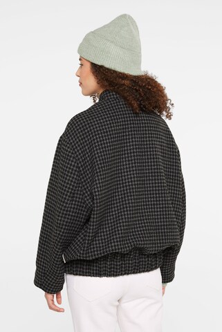 SENSES.THE LABEL Jacke in Schwarz