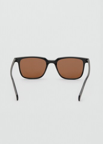 MANGO MAN Sunglasses 'Newbosco' in Black