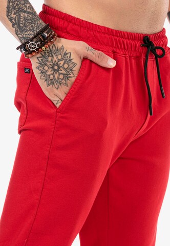 Redbridge Regular Pants in Red