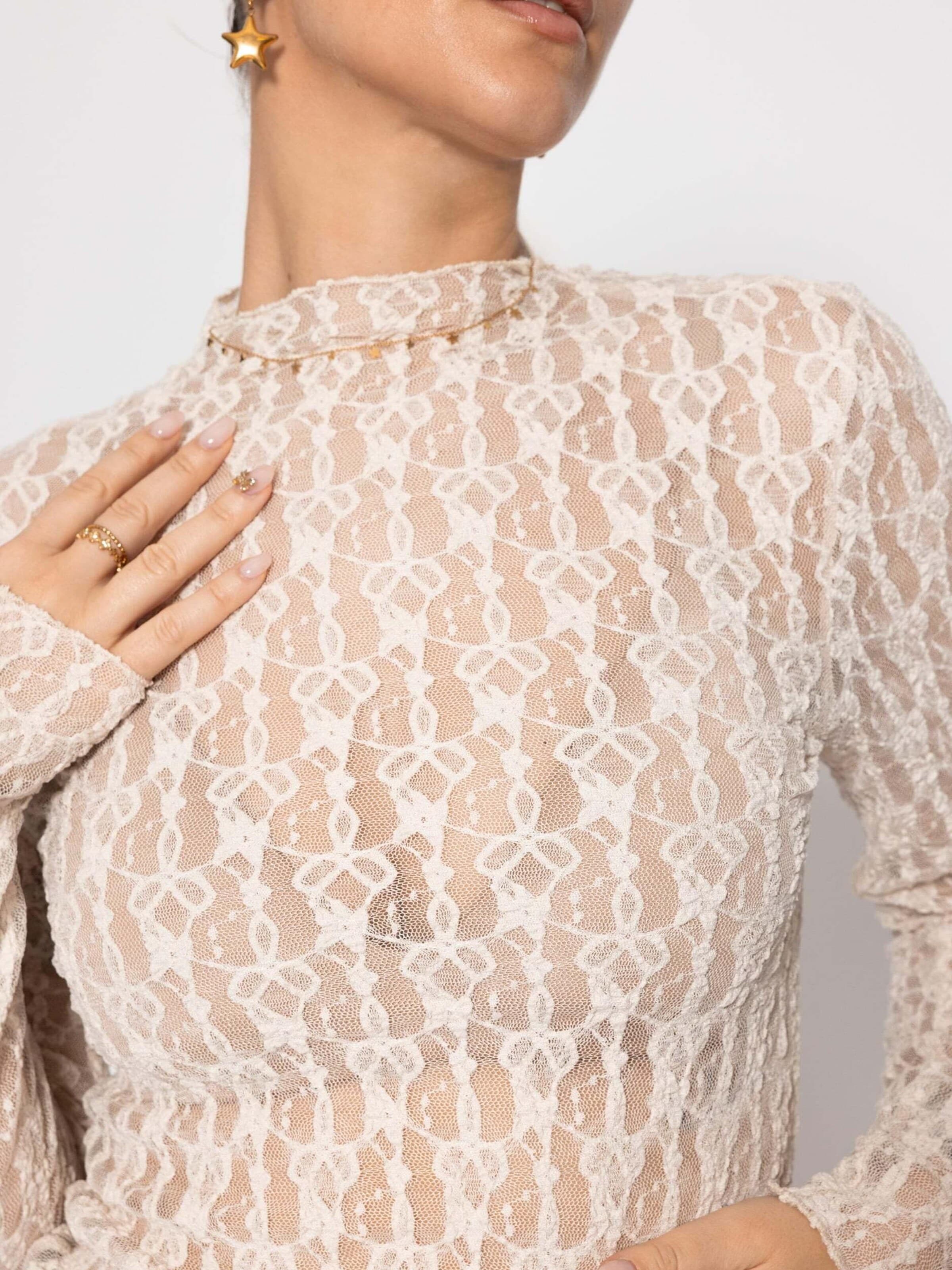 SASSYCLASSY Shirt in Beige