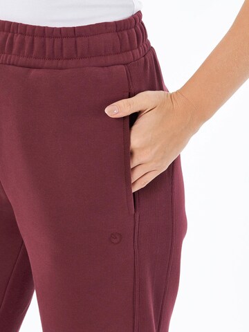 Organication Regular Pants in Red