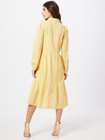 ESPRIT - Vestido camisero en amarillo