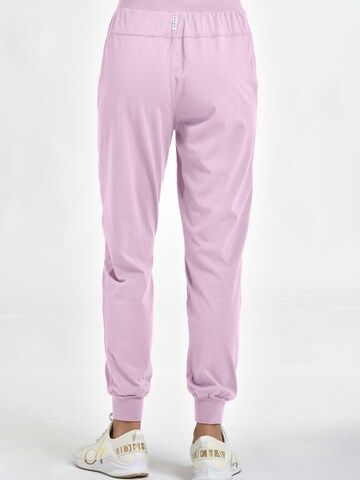 Tapered Pantaloni sportivi di DEHA in rosa