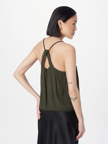 ABOUT YOU Top 'Fabienne' in Green