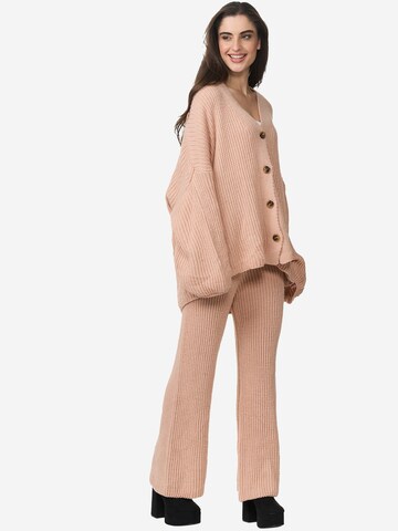 Elara Hausanzug in Beige