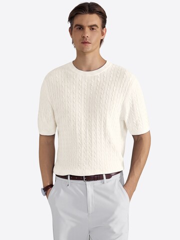 Vantory Sweater in White