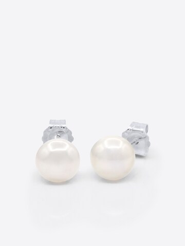 Boucles d'oreilles 'PASSY' Ateliers Saint Germain en blanc : devant