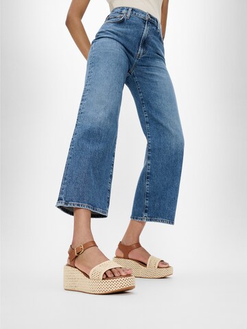 FitFlop Sandale in Beige: Vorderseite