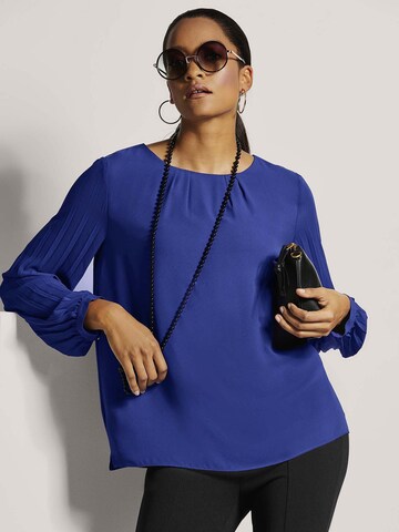 MADELEINE Bluse in Blau