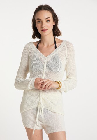 Pull-over IZIA en blanc : devant