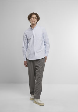 Urban Classics Regular fit Button Up Shirt in Blue