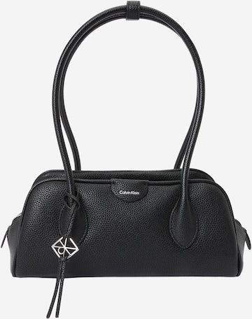 Calvin Klein Regular Shoulder Bag in Black: front