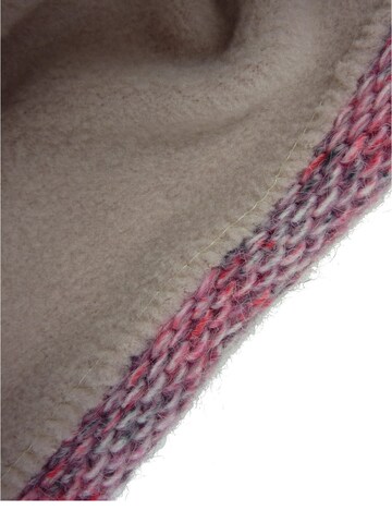 Kumixi Beanie in Red