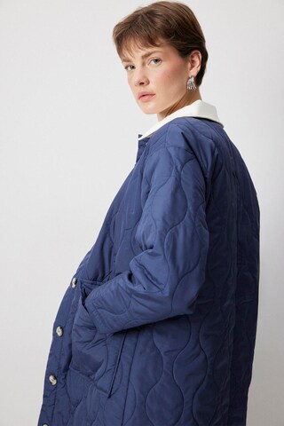 Touche Prive Übergangsjacke in Blau