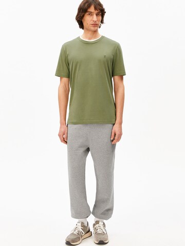 ARMEDANGELS Póló 'JAAMES' - zöld