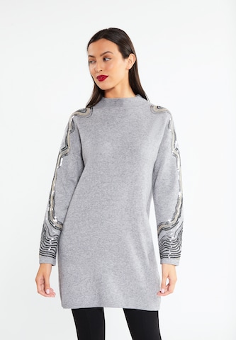 Pull-over faina en gris : devant