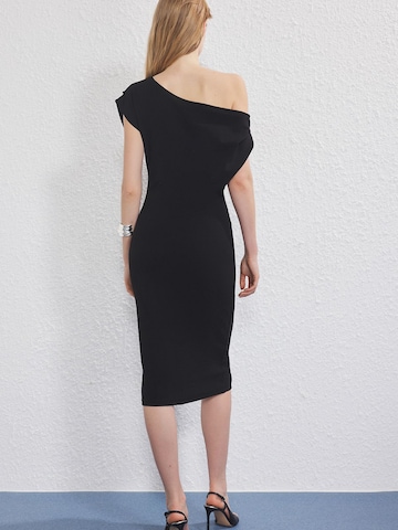 Trendyol Коктейльное платье 'Dress' в Черный