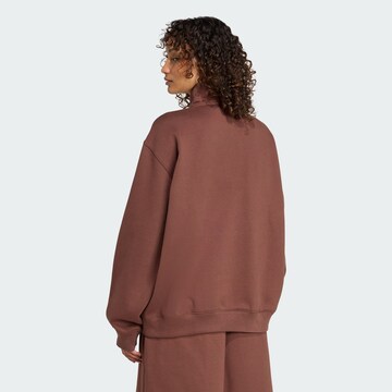 ADIDAS ORIGINALS Sweatshirt 'Essentials' in Brown