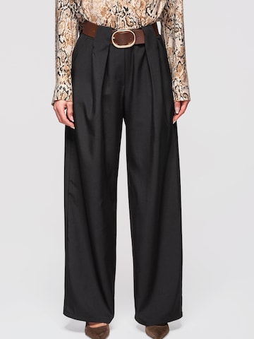 Ombre Trousers in Black: front