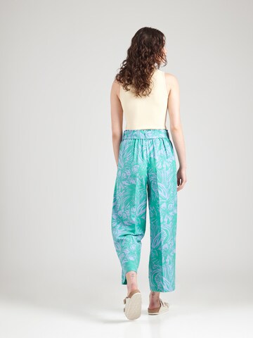 LIEBLINGSSTÜCK Loose fit Pleat-front trousers in Green