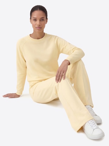 Vivisence Sweatshirt '9004' in Geel