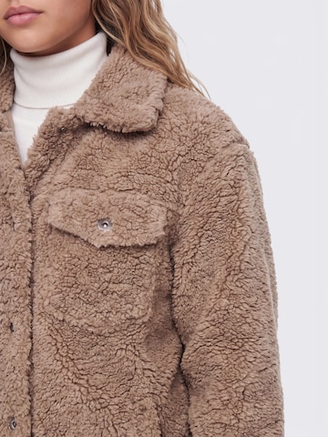 studioselect Between-season jacket 'Vivian' in Beige