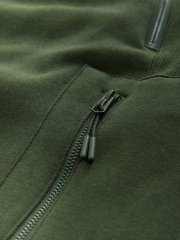 Tapered Pantaloni di Next in verde