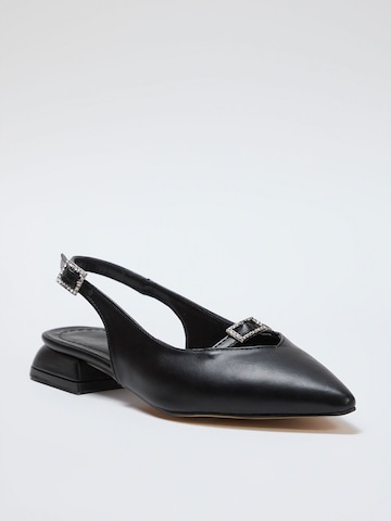 Ballerina con cinturino di Trendyol in nero: frontale