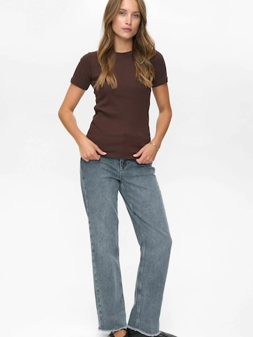 NÜMPH Paita ' RILEY ' värissä ruskea