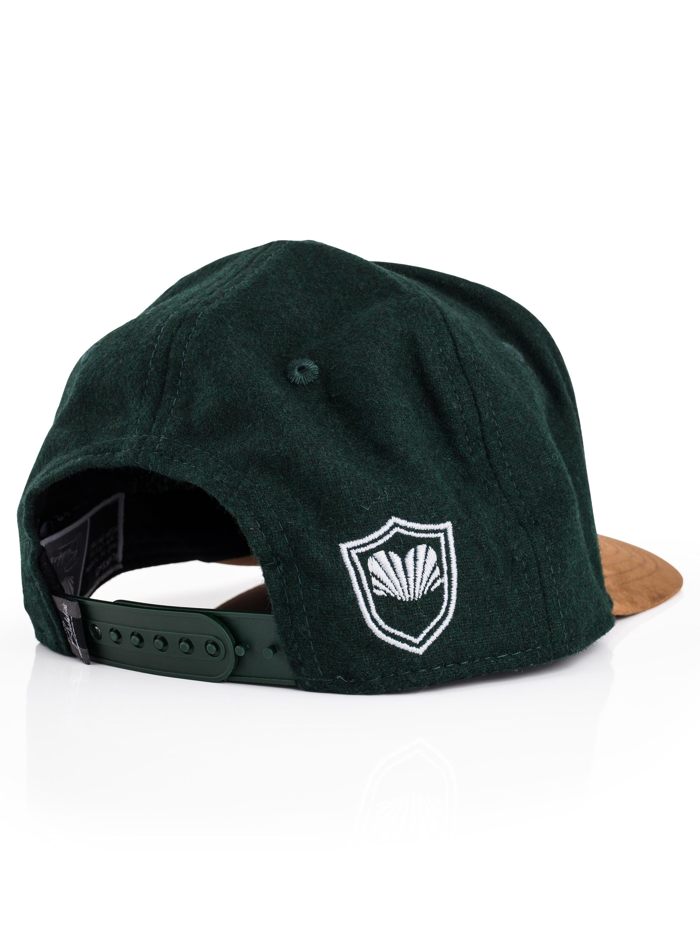 Blackskies Cap 'B Script' in Beige