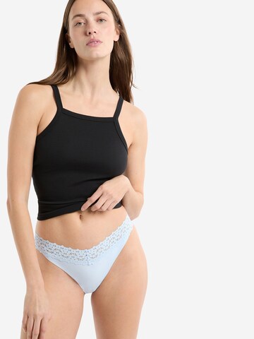 ETAM String 'Wish' in Blauw