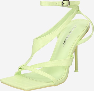 Public Desire - Sandalias con hebilla 'HARNESS' en verde: frente