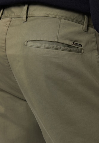 ROY ROBSON Slim fit Chino Pants 'Scott' in Green