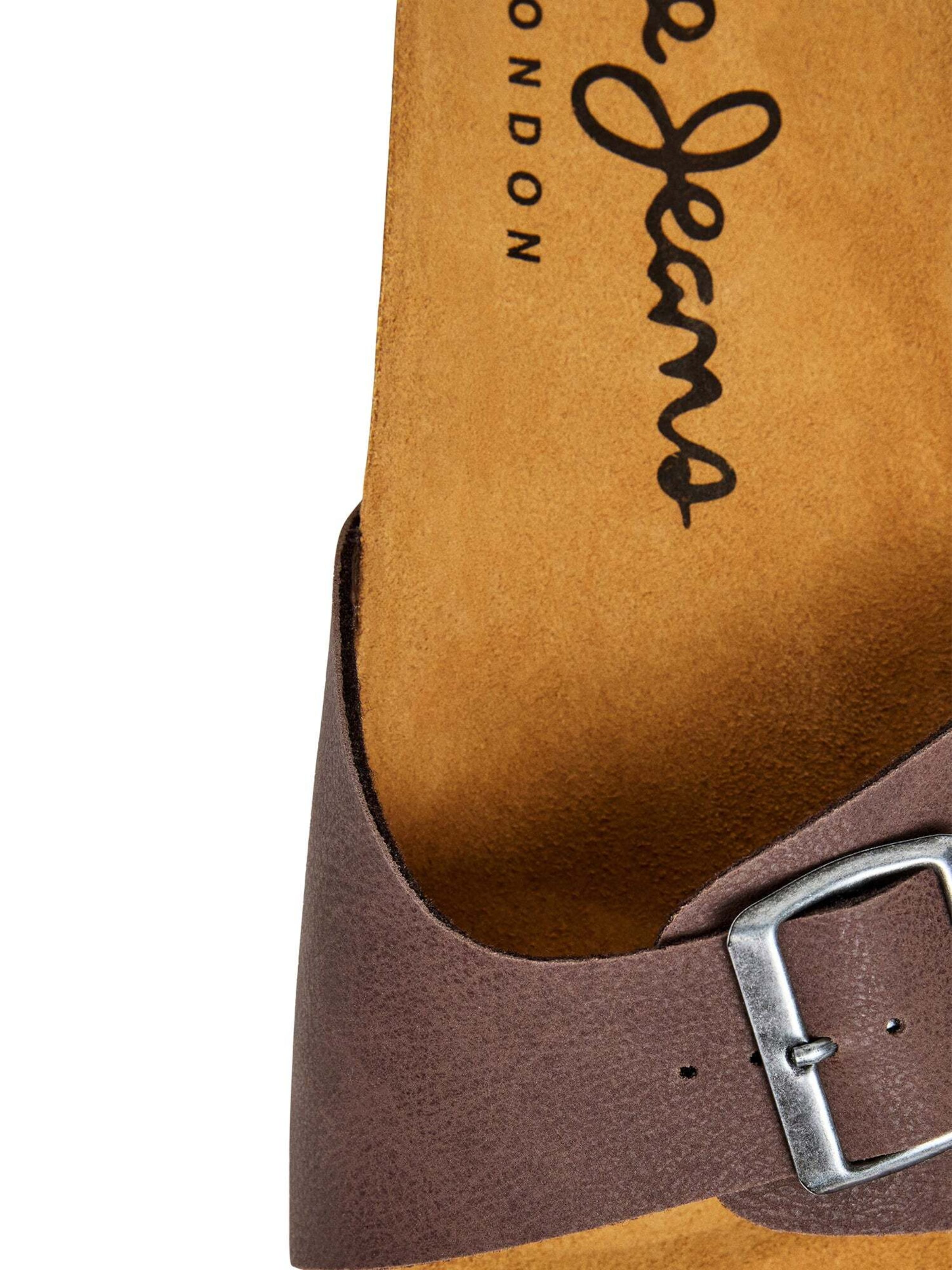 Pepe Jeans Sandalen 'CHICAGO' in Bruin