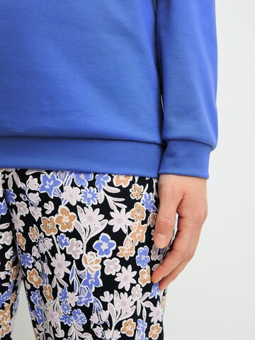 Pigiama 'Flower Dreams' di CALIDA in blu