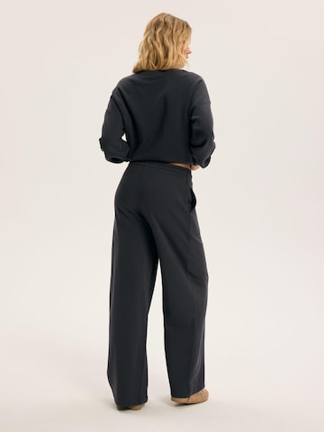 ESOTIQ Wide leg Pants 'Snug' in Grey