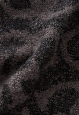 GUESS Scarf in Black