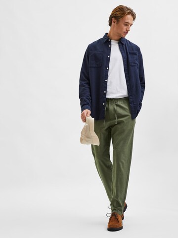 regular Pantaloni 'Newton' di SELECTED HOMME in verde