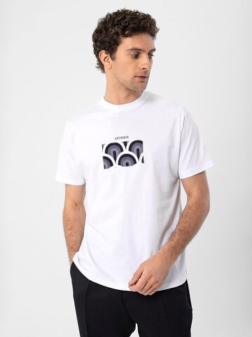 Antioch Shirt in White: front