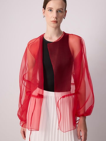 Giacca di mezza stagione 'Binding Detailed Organza Jacket' di Touché Privé in rosso