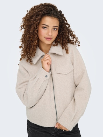 ONLY Between-Season Jacket 'ONLMALO' in Grey